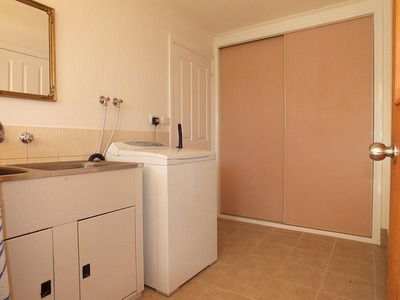 24 Scales Street, Penshurst VIC 3289