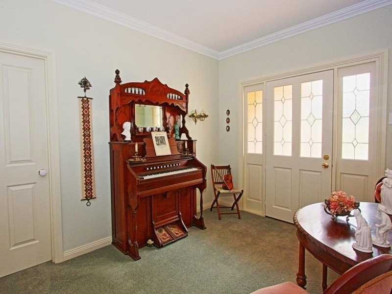 109 Pinjarra Drive, Lockwood South VIC 3551