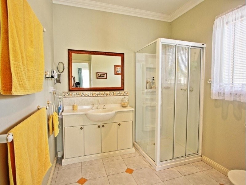 109 Pinjarra Drive, Lockwood South VIC 3551