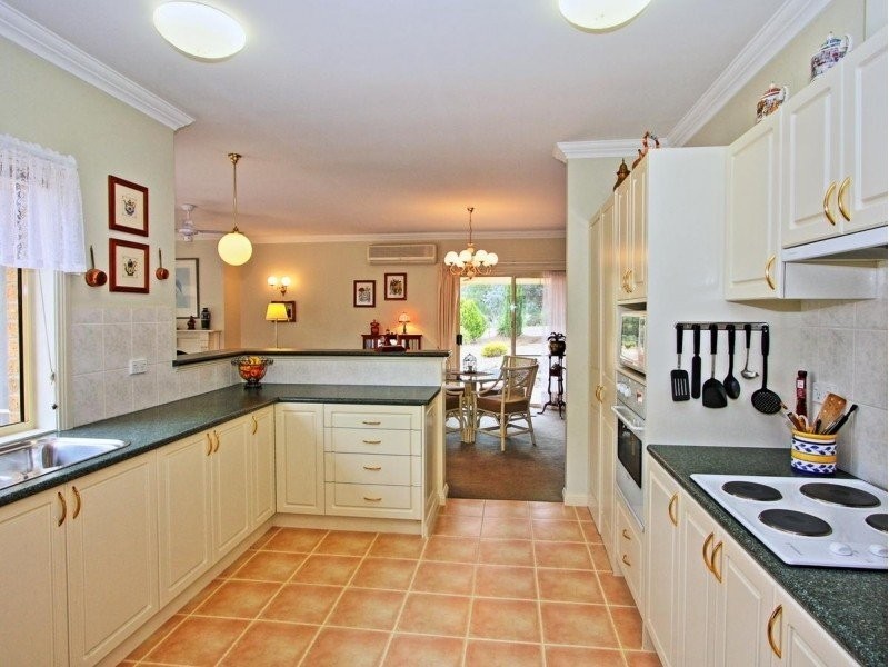 109 Pinjarra Drive, Lockwood South VIC 3551