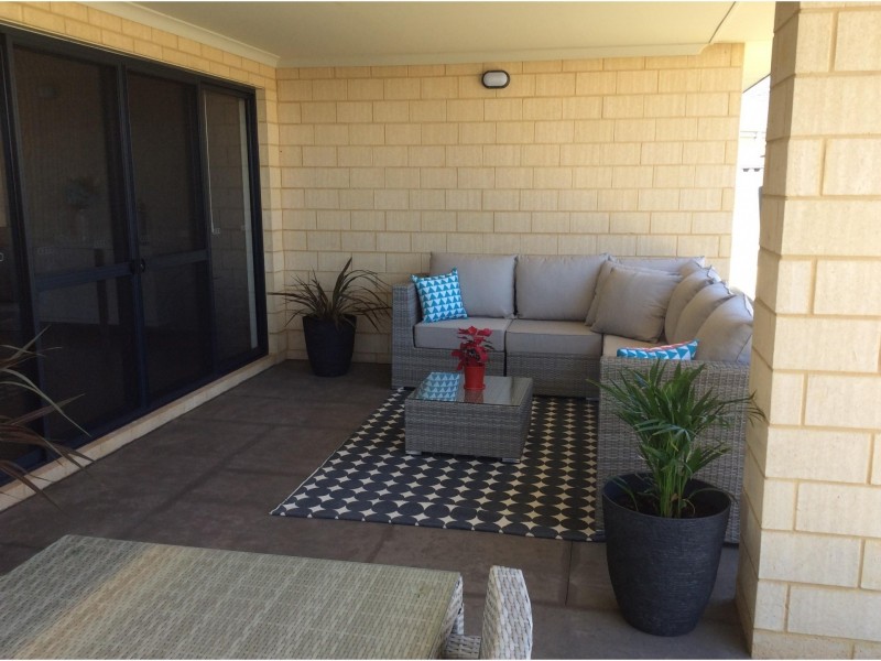 70 Weewar Circuit, South Yunderup WA 6208