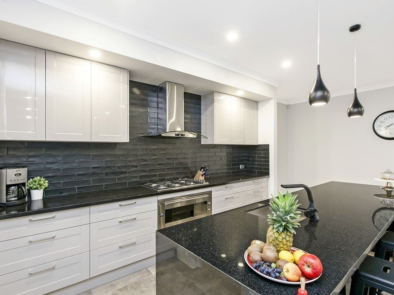 12 McLean Avenue, Grange SA 5022