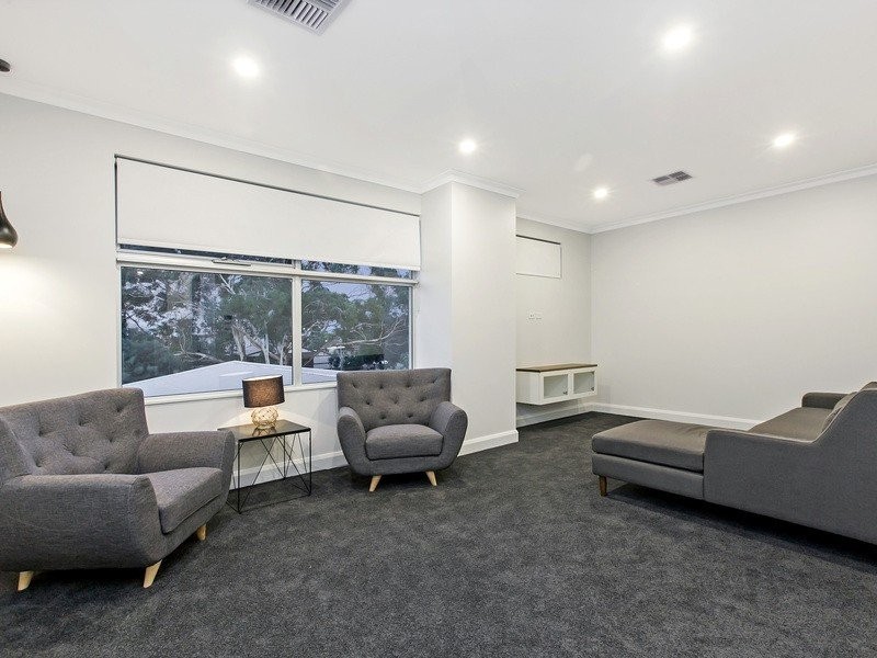 12 McLean Avenue, Grange SA 5022