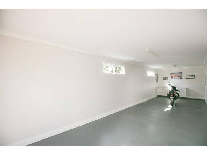 24 Nettleton Crescent, Moorooka QLD 4105