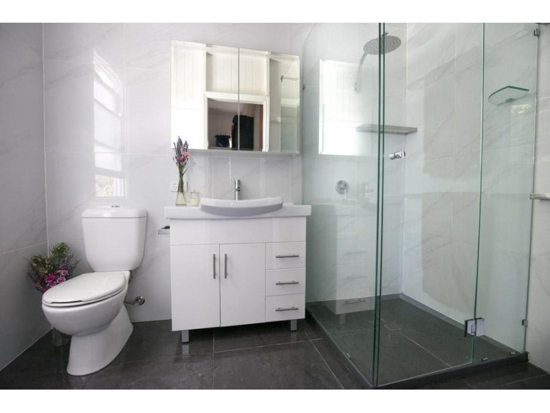 24 Nettleton Crescent, Moorooka QLD 4105