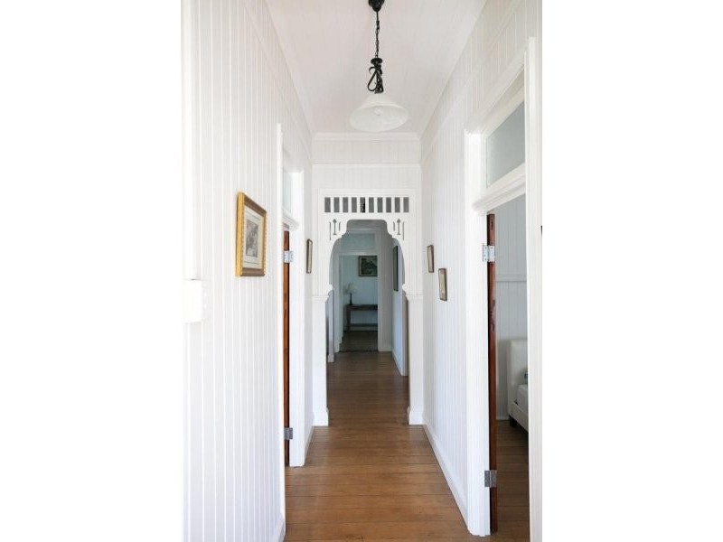 24 Nettleton Crescent, Moorooka QLD 4105