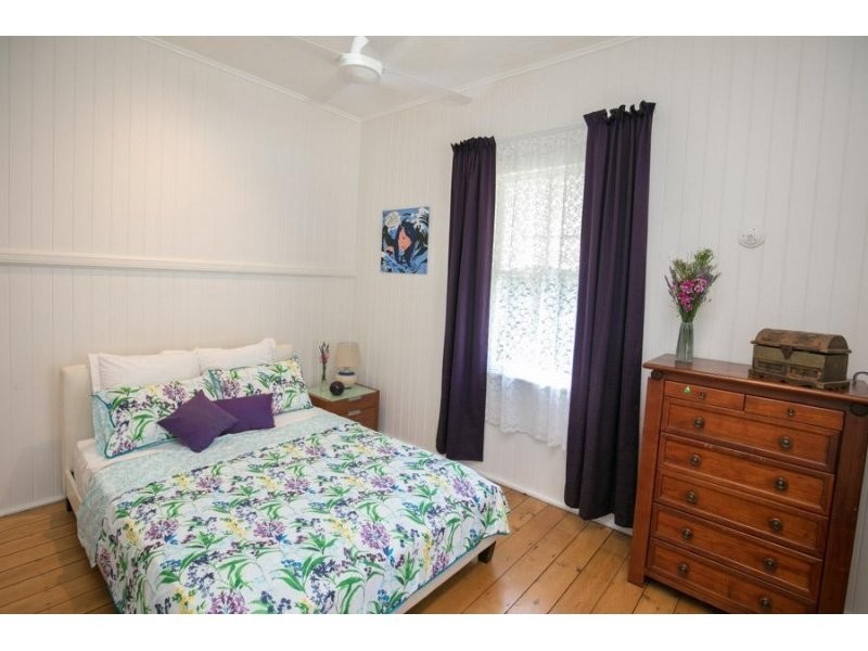 24 Nettleton Crescent, Moorooka QLD 4105