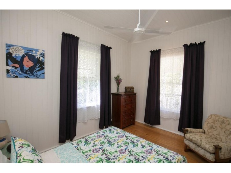 24 Nettleton Crescent, Moorooka QLD 4105
