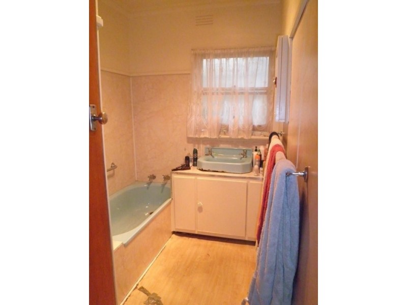 5 Westh Street, Underbool VIC 3509