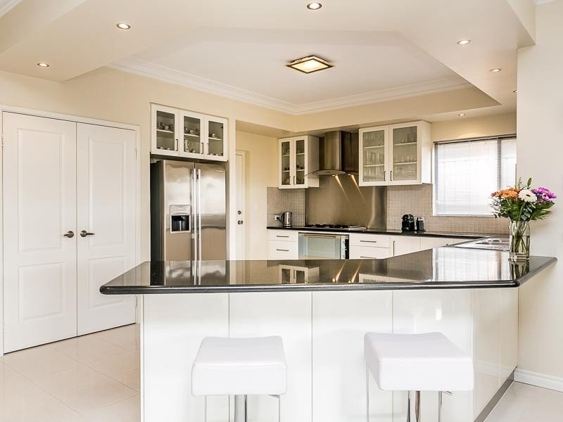 3 Firenze Loop, Landsdale WA 6065