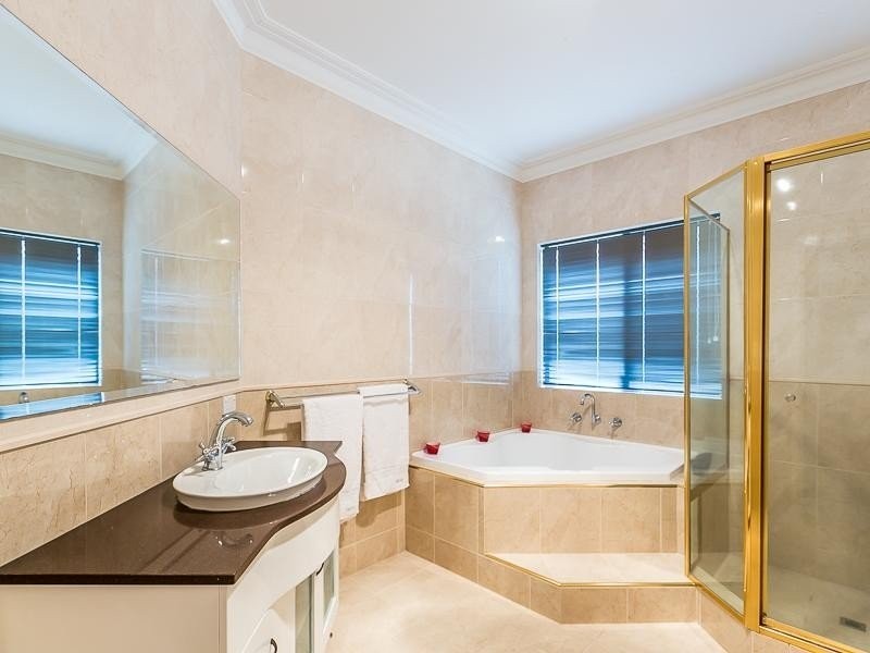 3 Firenze Loop, Landsdale WA 6065