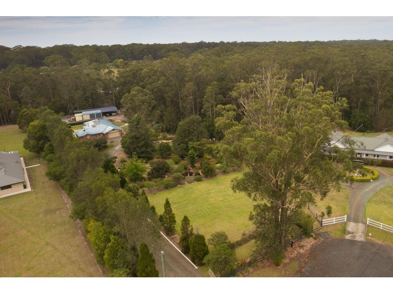 6 Peppermint Place, Old Bar NSW 2430