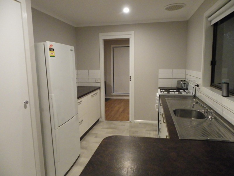 6 Howitt Road, Shepparton VIC 3630