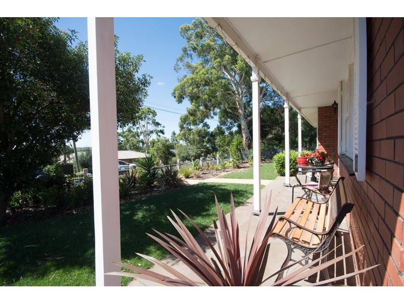 15 Lake View Crescent, Highbury SA 5089