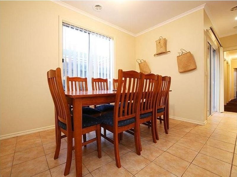 38A/38A Bungarim Wynd, Sydenham VIC 3037