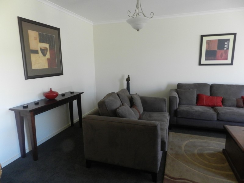 13 Blair Drive, Kyneton VIC 3444