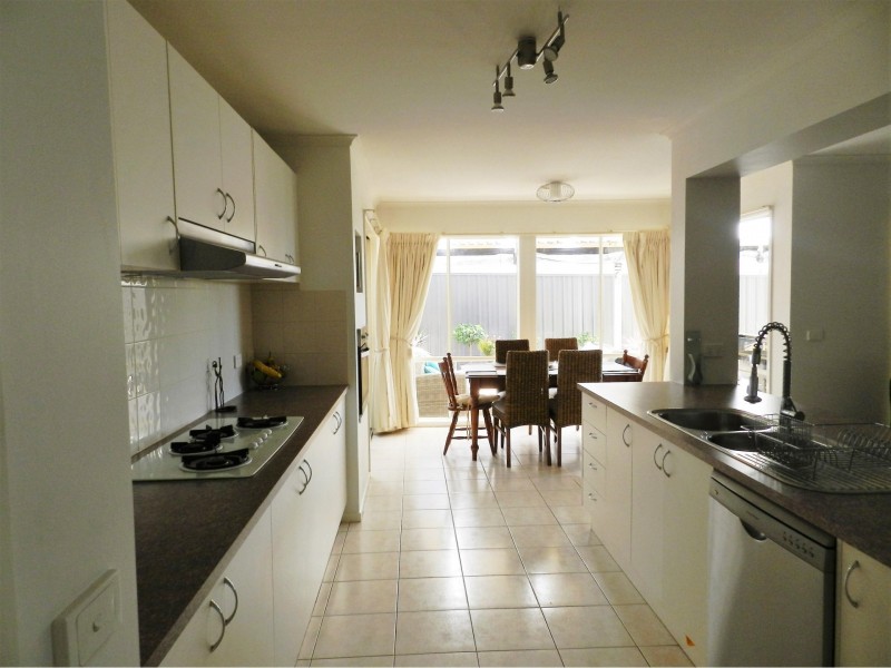 13 Blair Drive, Kyneton VIC 3444