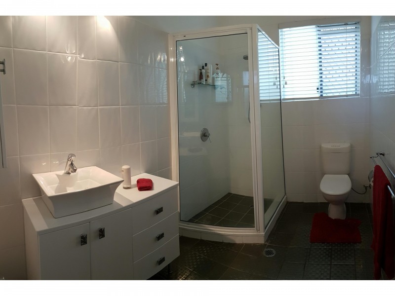 30 Church Street, West End QLD 4810