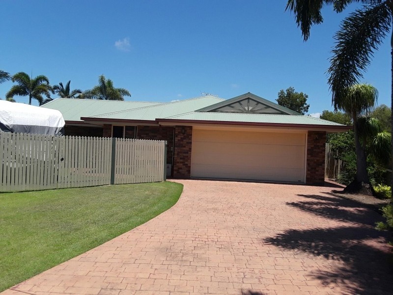 7 Darren Close, Victoria Point QLD 4165