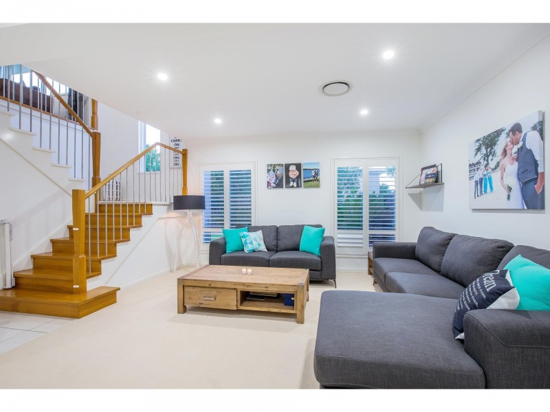 38 Picnic Creek Drive, Coomera QLD 4209