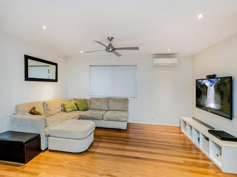 26 Wood Avenue, Carina QLD 4152