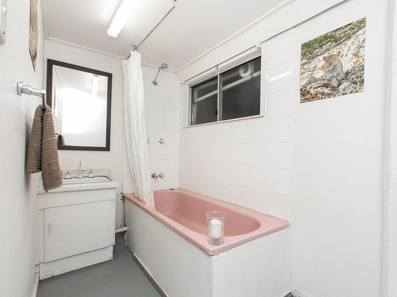 26 Wood Avenue, Carina QLD 4152