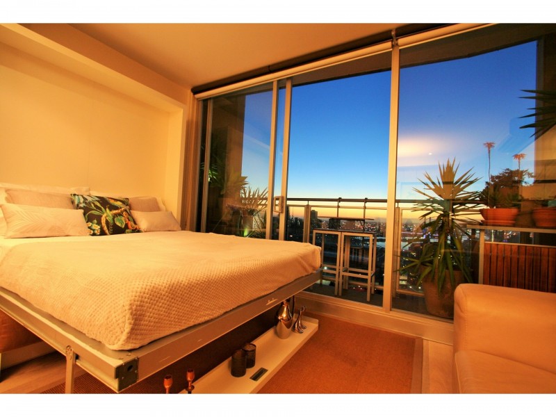 2905/288 Spencer Street, Melbourne VIC 3000