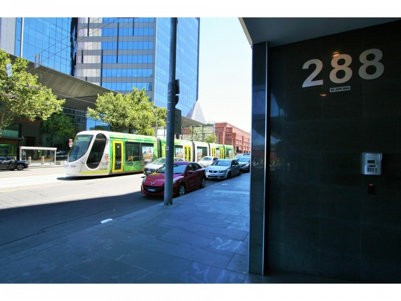 2905/288 Spencer Street, Melbourne VIC 3000
