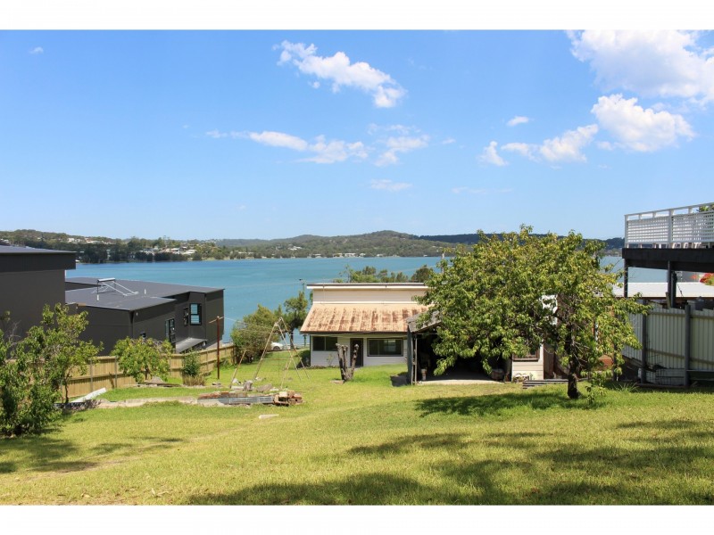 368 The Esplanade, Speers Point NSW 2284