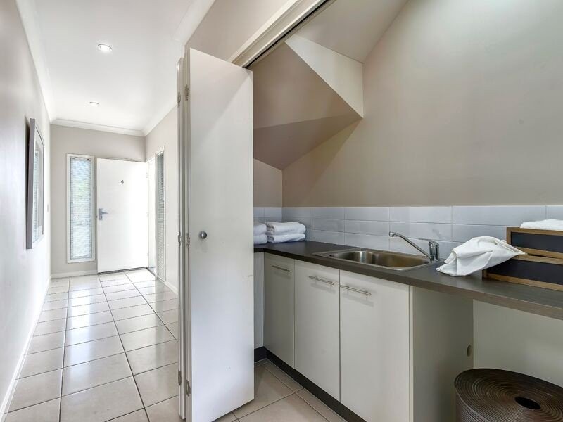 4/12 Olivia Street, Northgate QLD 4013