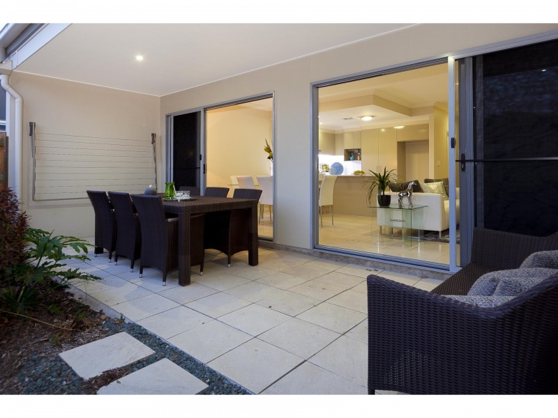 4/12 Olivia Street, Northgate QLD 4013