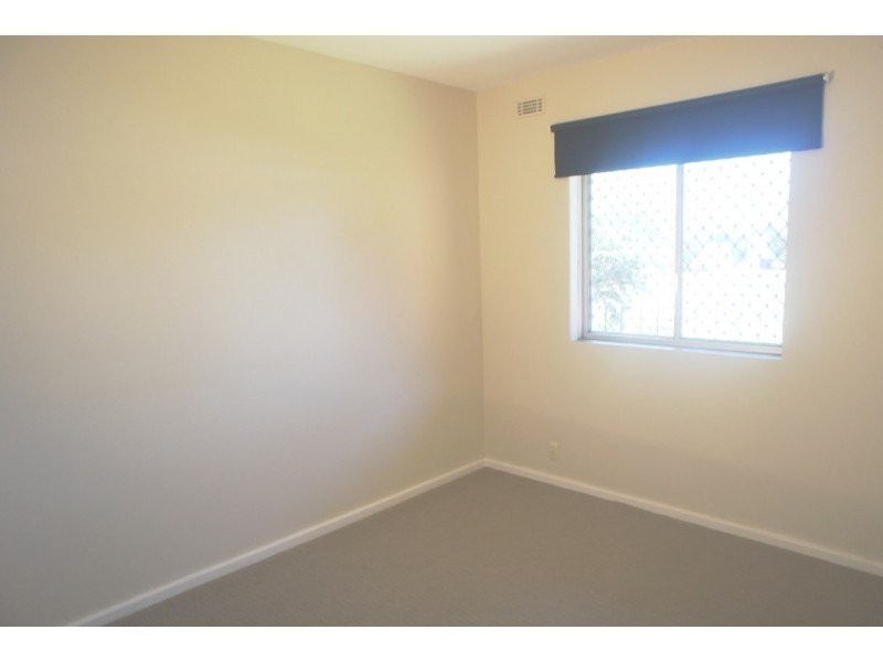 10/8 Wood Street, Inglewood WA 6052