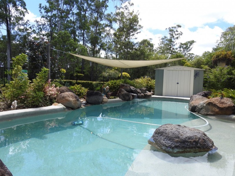 10-12 Heathcote Court, Munruben QLD 4125