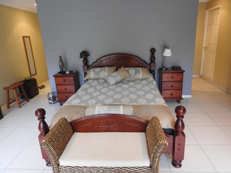 10-12 Heathcote Court, Munruben QLD 4125