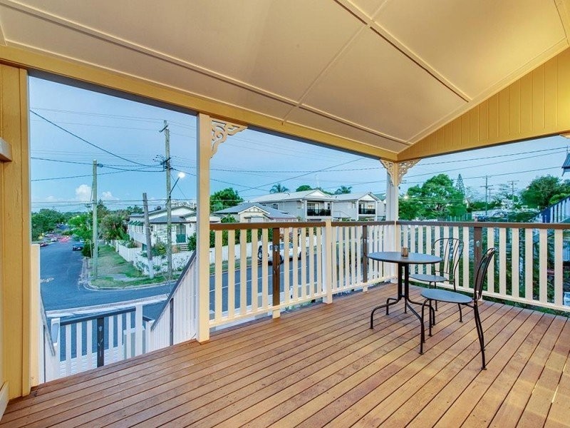 7A St Leonards Street, Coorparoo QLD 4151