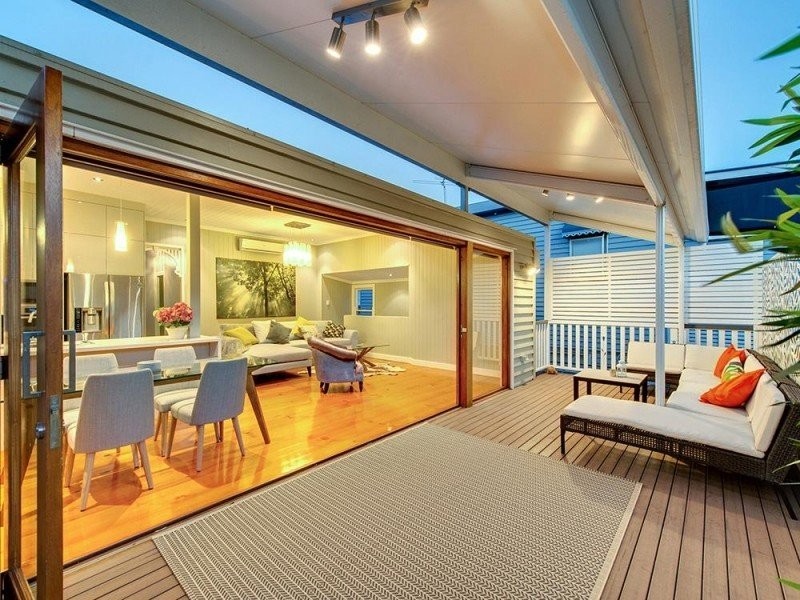 7A St Leonards Street, Coorparoo QLD 4151