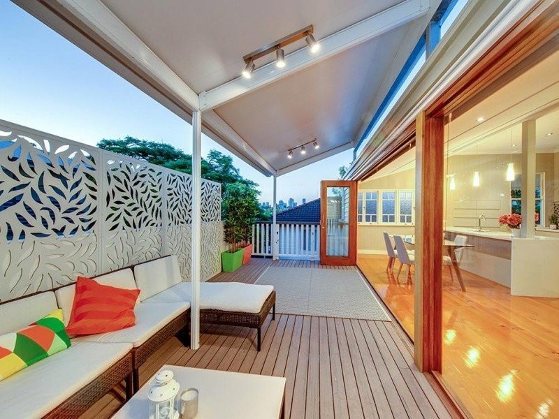 7A St Leonards Street, Coorparoo QLD 4151