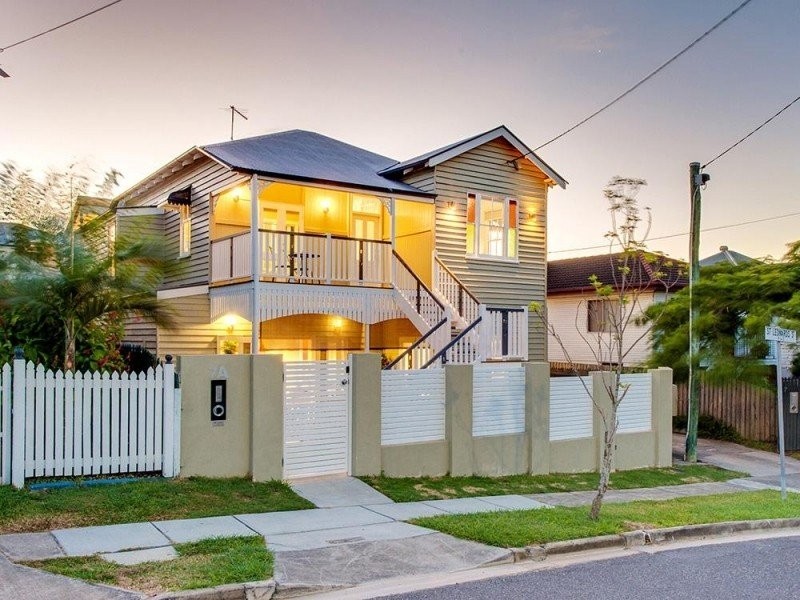 7A St Leonards Street, Coorparoo QLD 4151