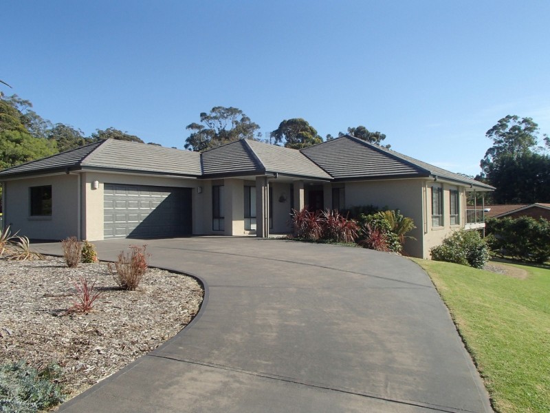 2 Callistemon Court, Tura Beach NSW 2548