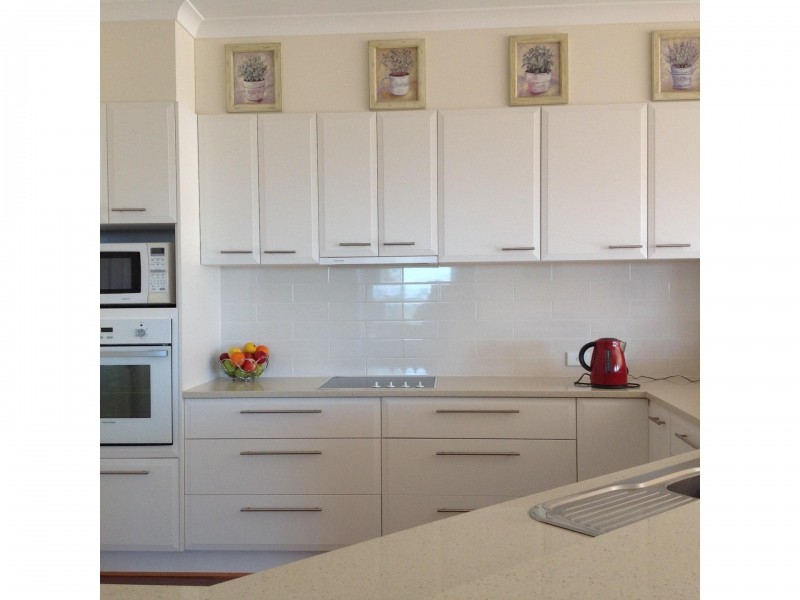 2 Callistemon Court, Tura Beach NSW 2548