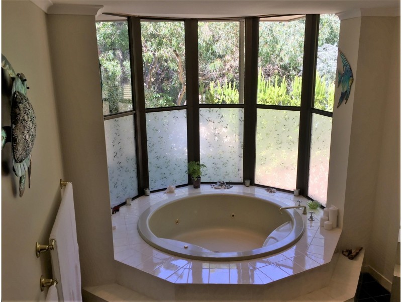 219 Windebanks Road, Aberfoyle Park SA 5159