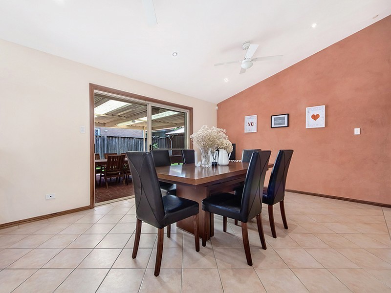 9 Bridle Road, Currans Hill NSW 2567