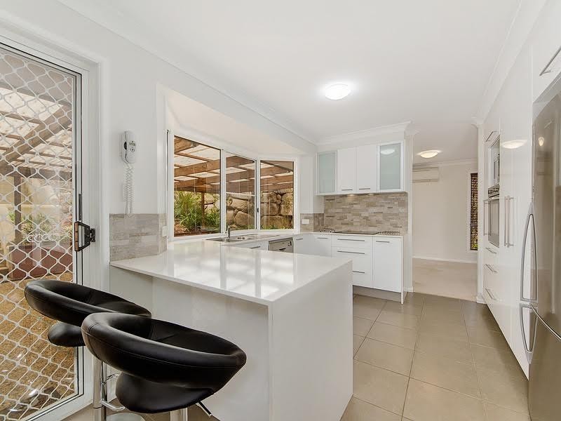 12 Kennedy Place, Albany Creek QLD 4035