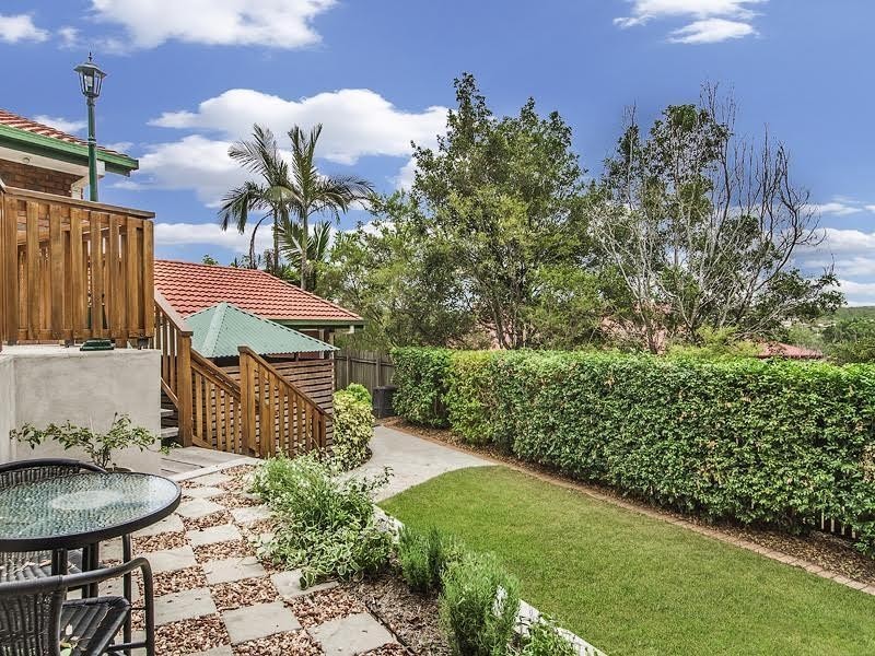 12 Kennedy Place, Albany Creek QLD 4035