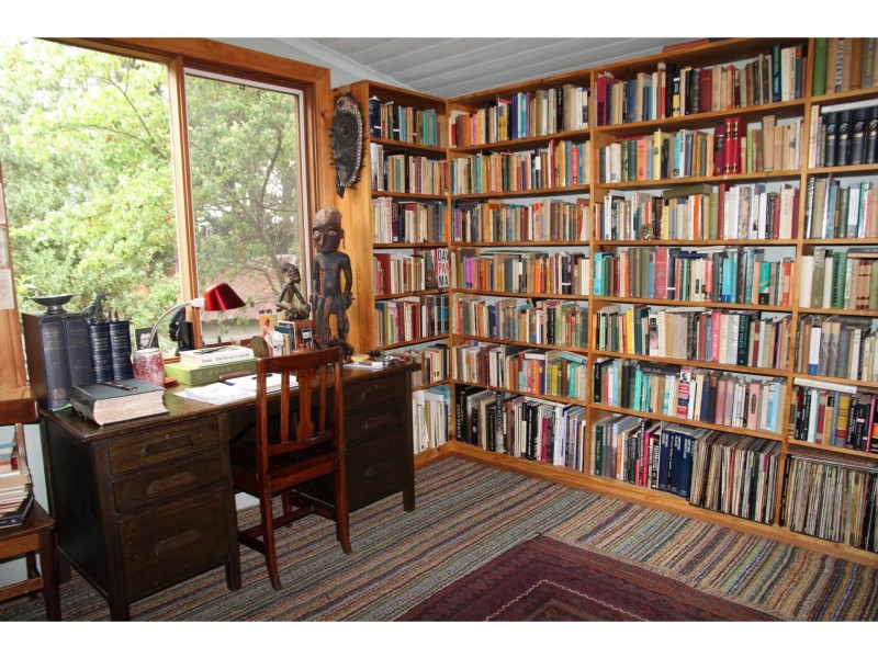 10 Perrins Street, Daylesford VIC 3460