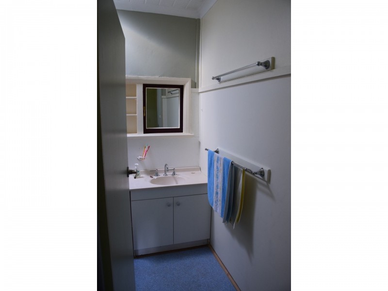 18 Albany Highway, Mount Barker WA 6324