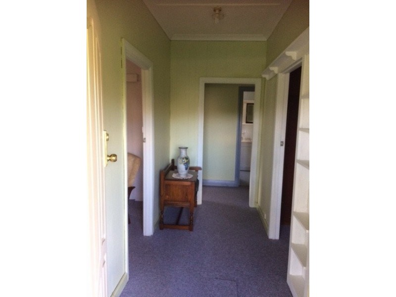 18 Albany Highway, Mount Barker WA 6324