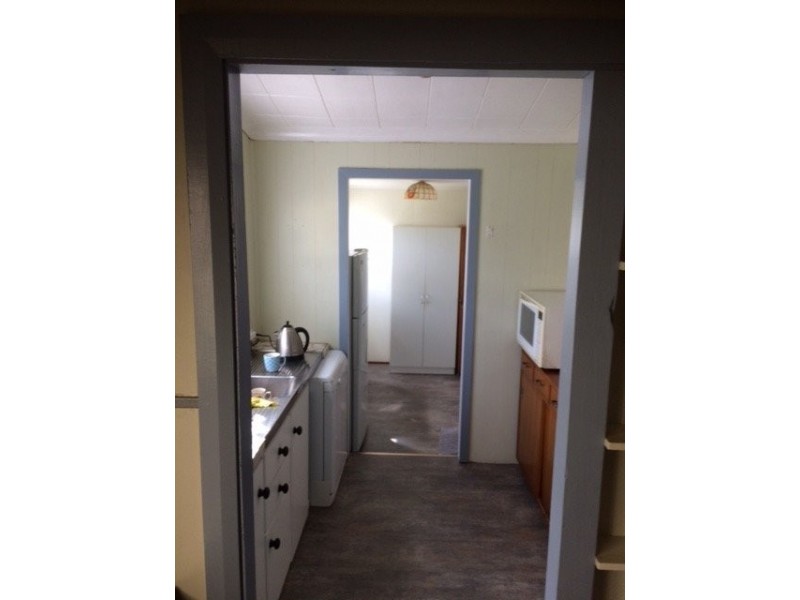 18 Albany Highway, Mount Barker WA 6324