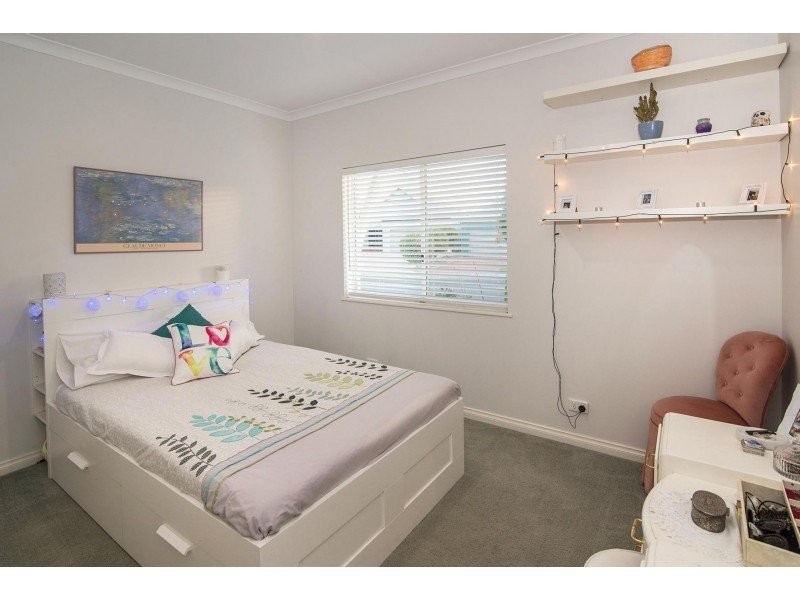 427 Marine Terrace, Geographe WA 6280