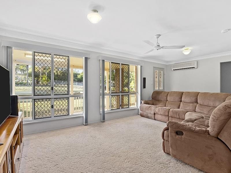 10 Fairbairn court, Emu Park QLD 4710